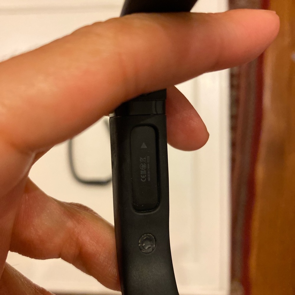 Fitbit - Picture 2 of 3